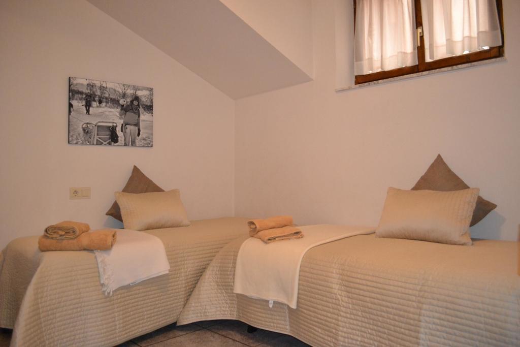 Apartamentos Suites&Homes Salamanca Værelse billede