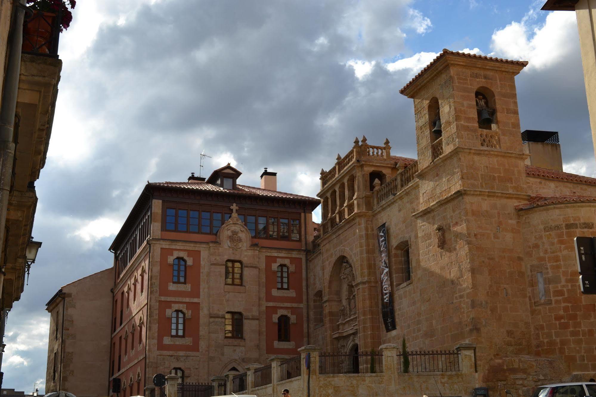 Apartamentos Suites&Homes Salamanca Eksteriør billede